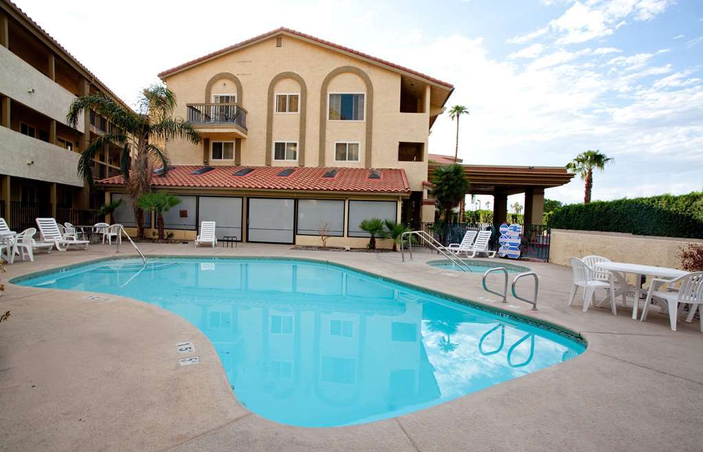 Red Lion Inn & Suites Cathedral City Palm Springs Instalações foto